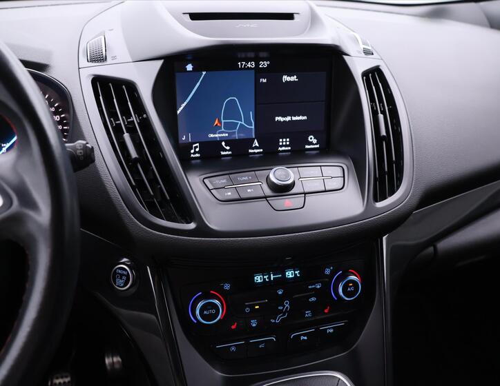 Ford Kuga 25