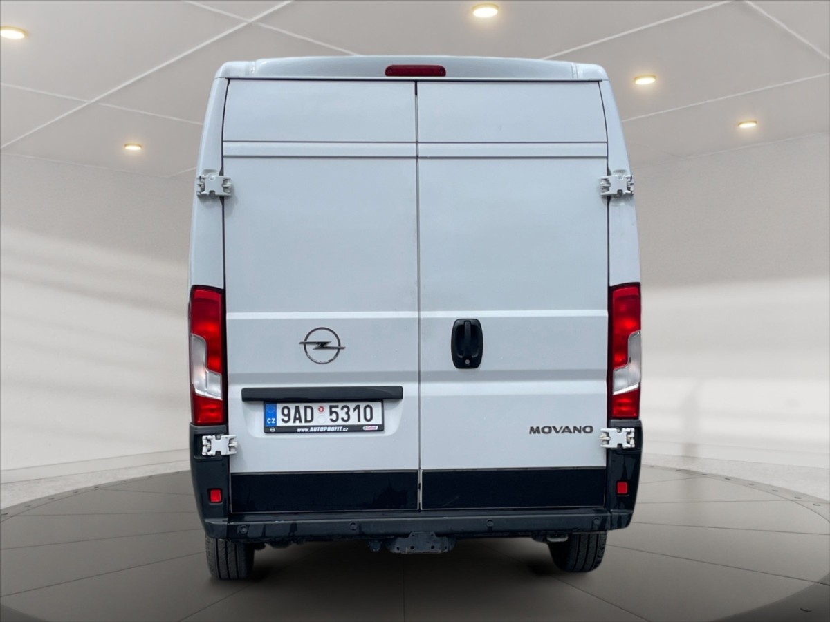 Opel Movano