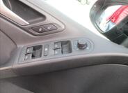 Volkswagen Golf 24