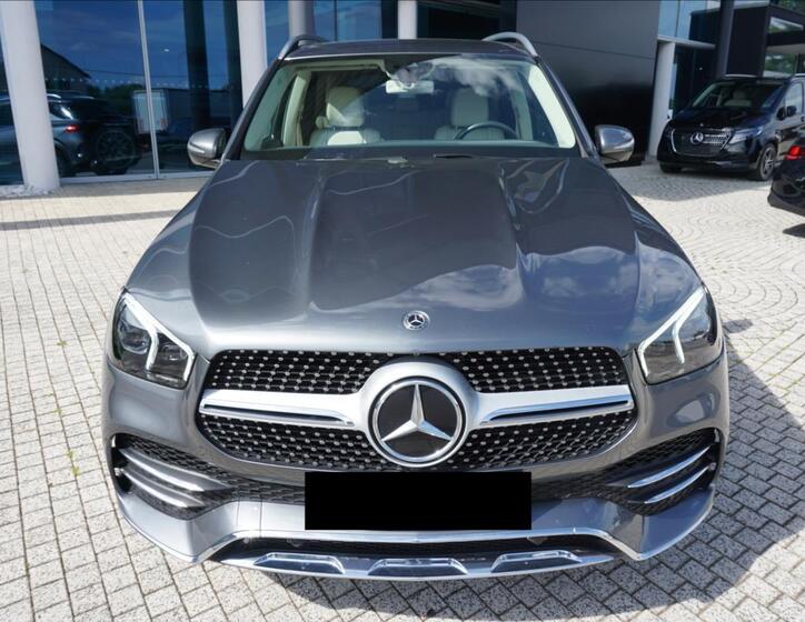 Mercedes-Benz GLE 2