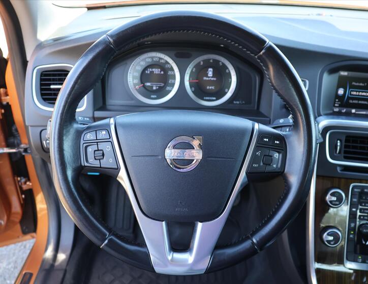 Volvo S60 18