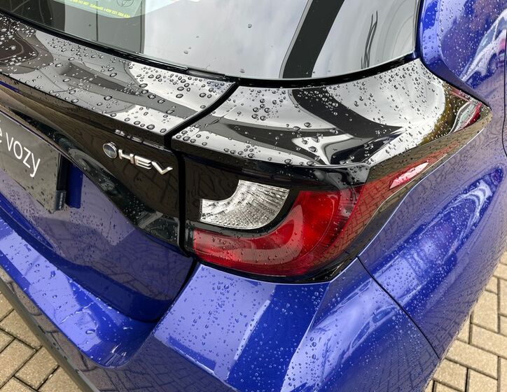 Toyota Yaris 11