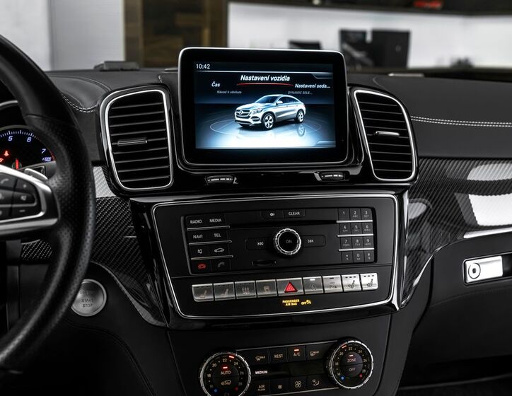 Mercedes-Benz GLE 18