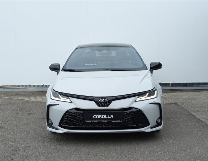 Toyota Corolla 4