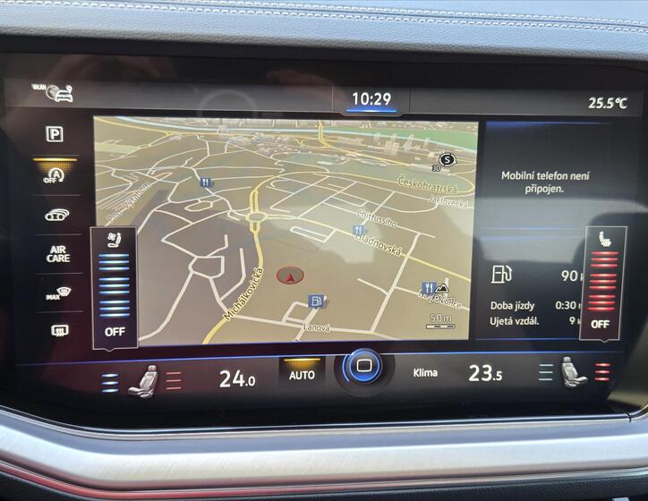 Volkswagen Touareg 16