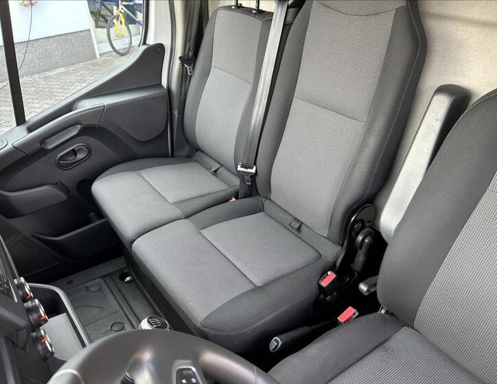 Renault Master 20