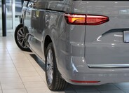 Volkswagen Multivan 32