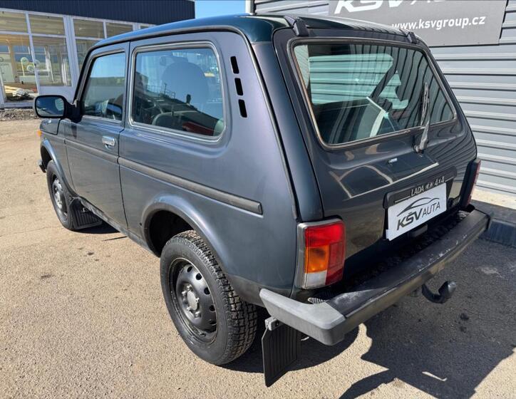 Lada Niva 6