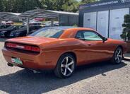 Dodge Challenger 8