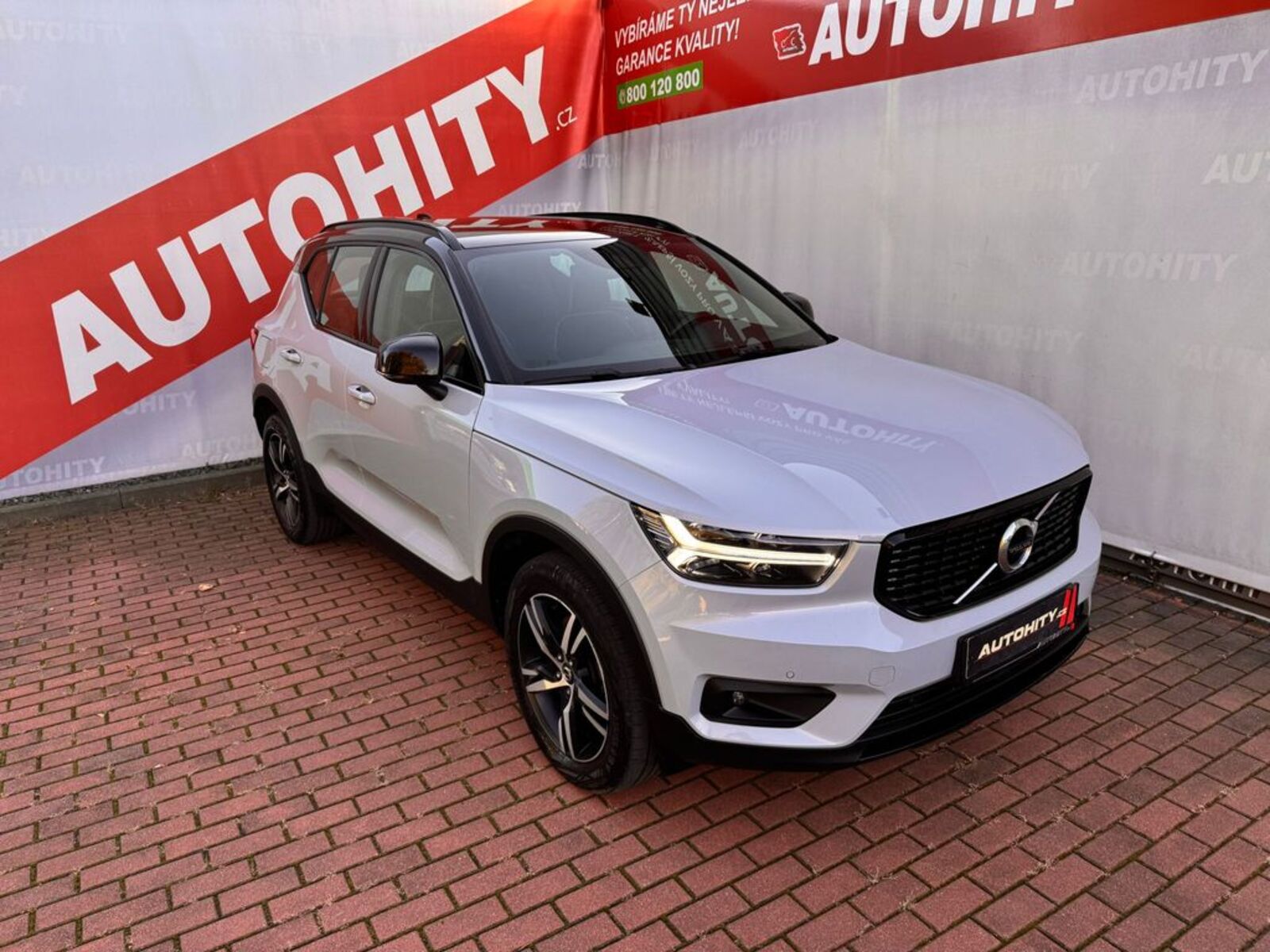 Volvo XC40 5