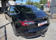 Tesla Model 3 4
