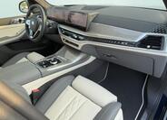 BMW X7 9