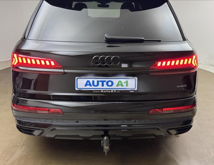 Audi Q7 57