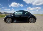 Volkswagen New Beetle 2