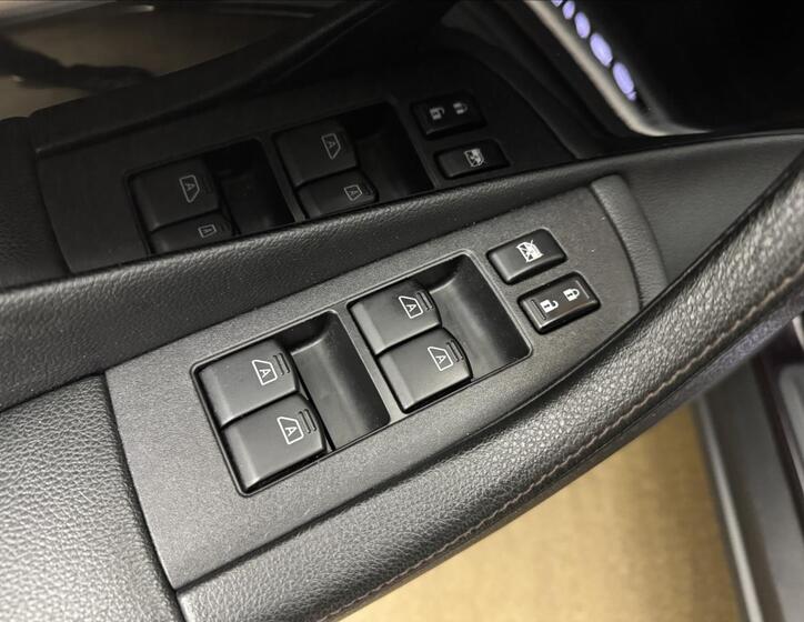 Infiniti FX30 34