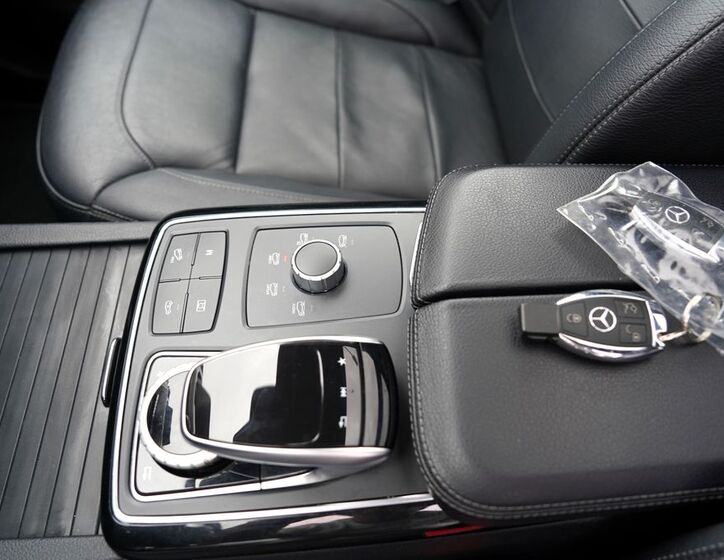Mercedes-Benz GLS 50