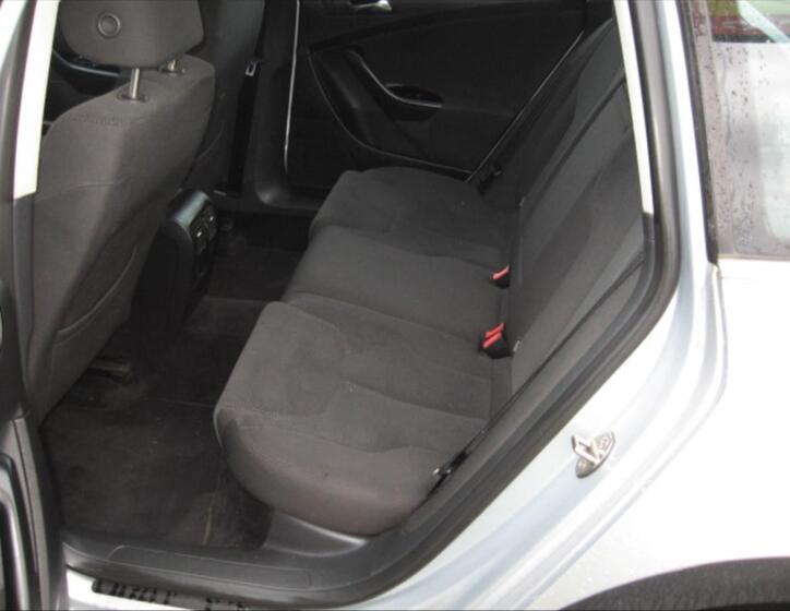 Volkswagen Passat 8