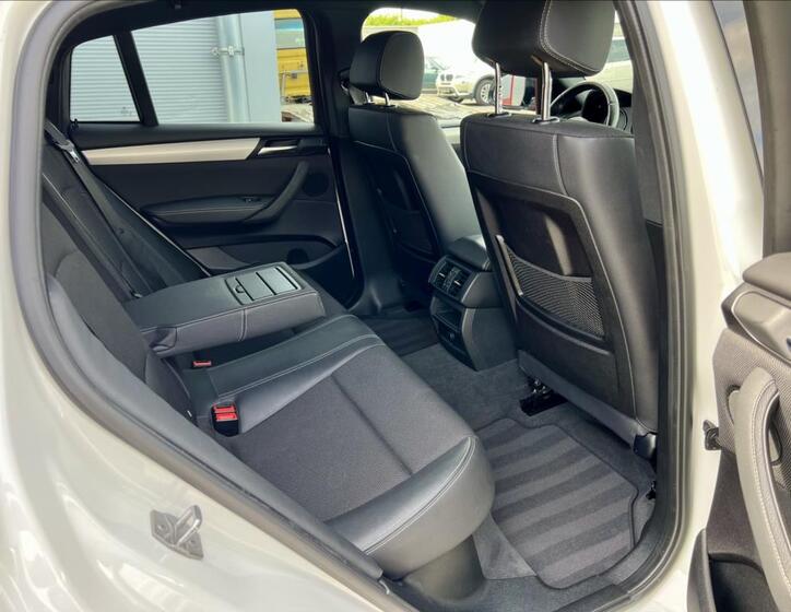 BMW X4 17