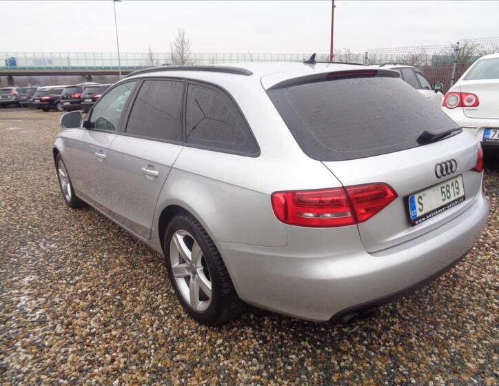 Audi A4 8