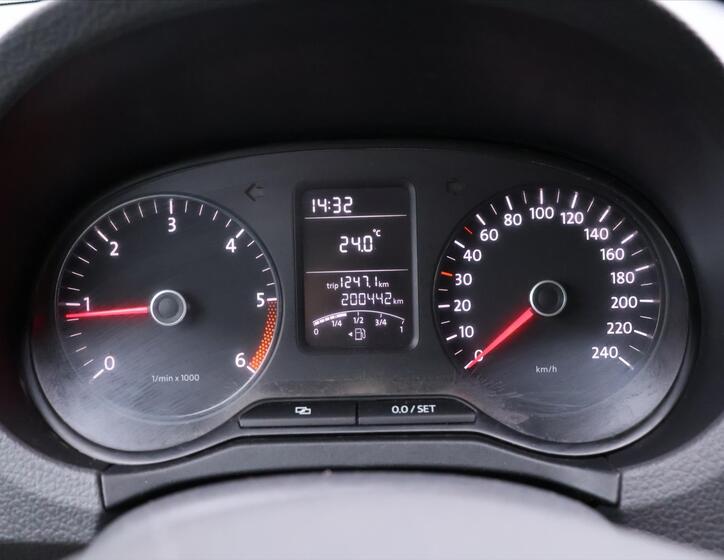 Volkswagen Amarok 19