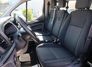 Ford Tourneo Custom 10