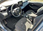 Toyota Corolla 13