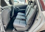 Toyota Verso 12