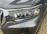 Toyota Land Cruiser 27