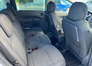 Peugeot 5008 10