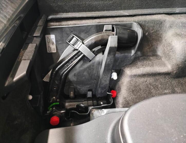 Audi A4 12
