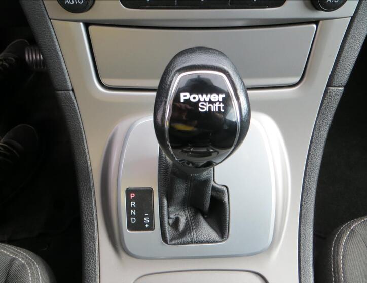 Ford Galaxy 15