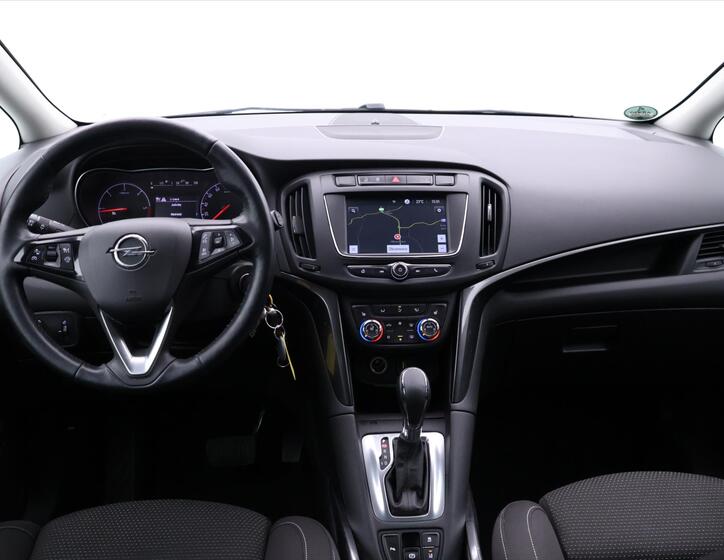 Opel Zafira 27