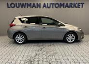 Toyota Auris 16