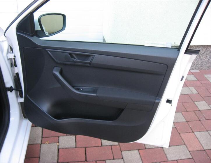 Škoda Fabia 18