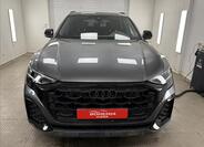 Audi Q8 2