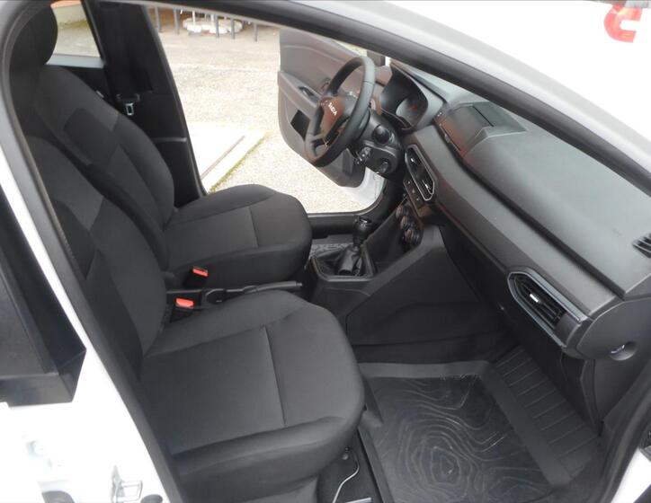 Dacia Sandero 17