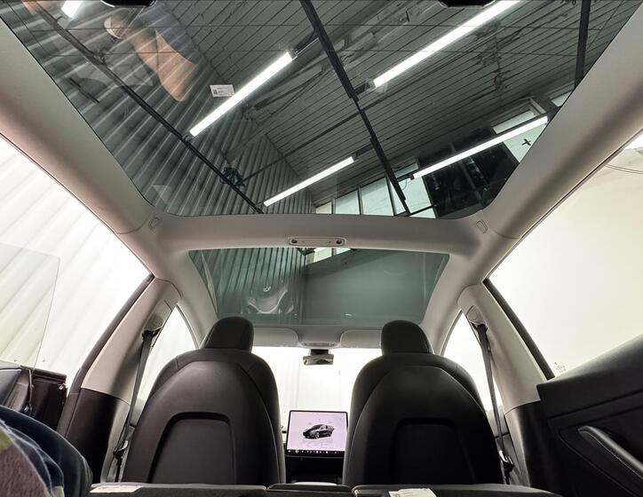 Tesla Model 3 29