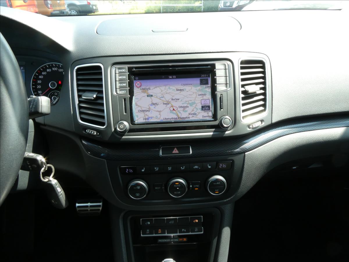 Volkswagen Sharan