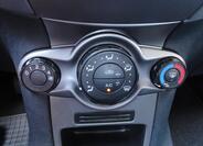 Ford Fiesta 19
