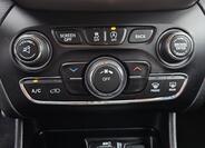 Jeep Cherokee 23