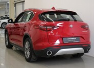 Alfa Romeo Stelvio 3