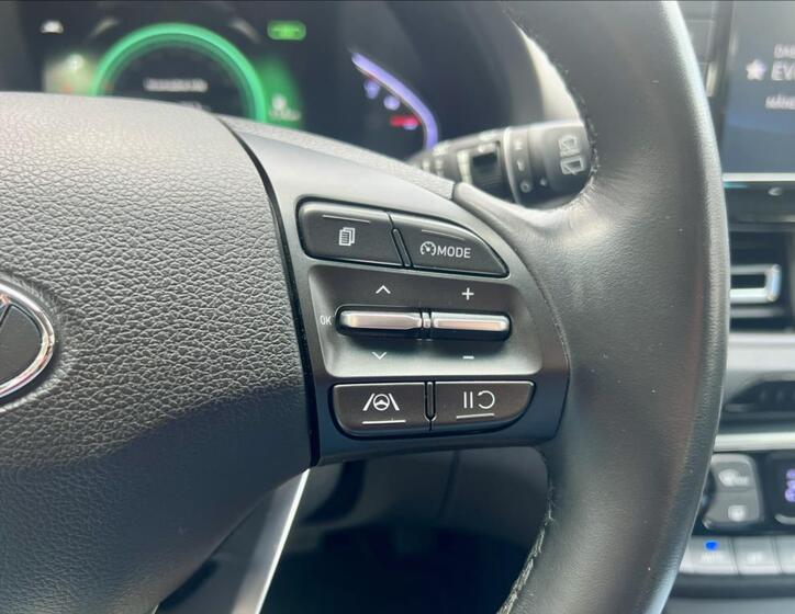 Hyundai i30 26
