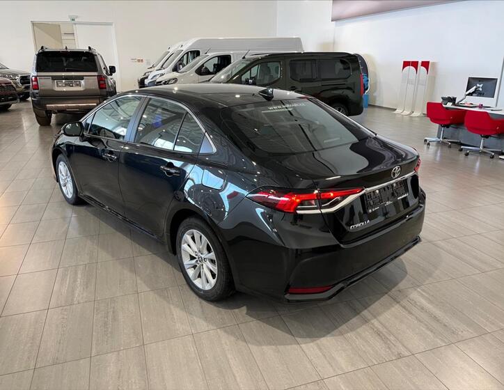 Toyota Corolla 6