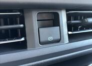Ford Tourneo Custom 32