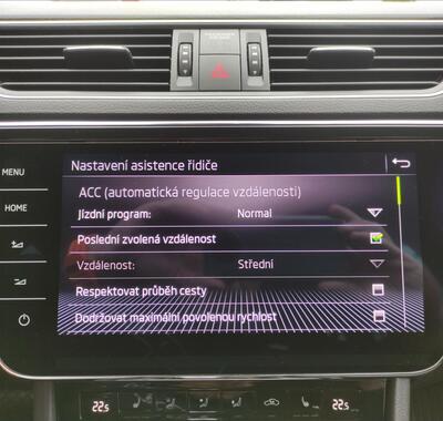 Škoda Superb 18