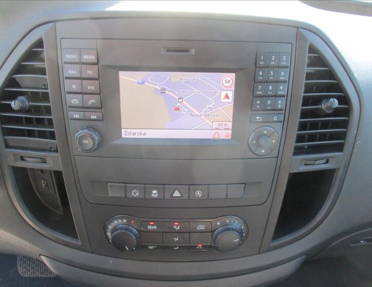 Mercedes-Benz Vito 16
