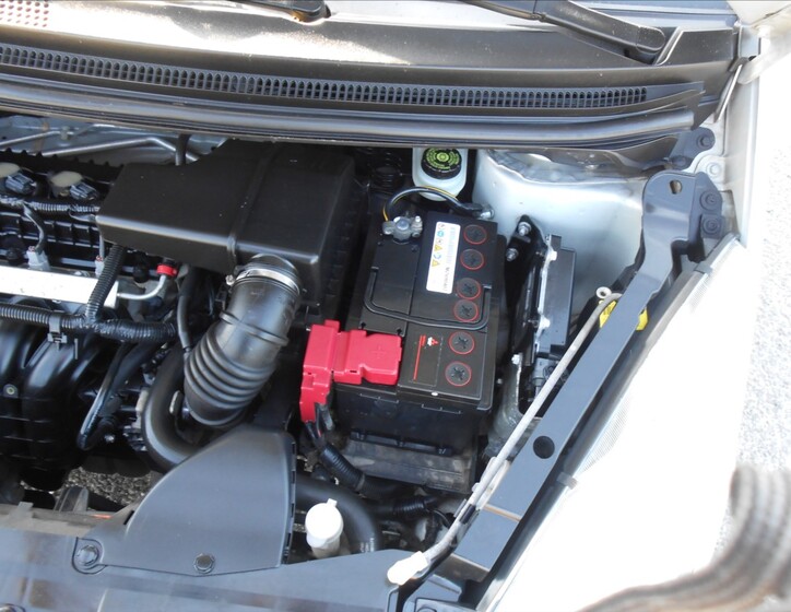 Mitsubishi Colt 15