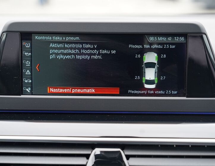 BMW Řada 5 40