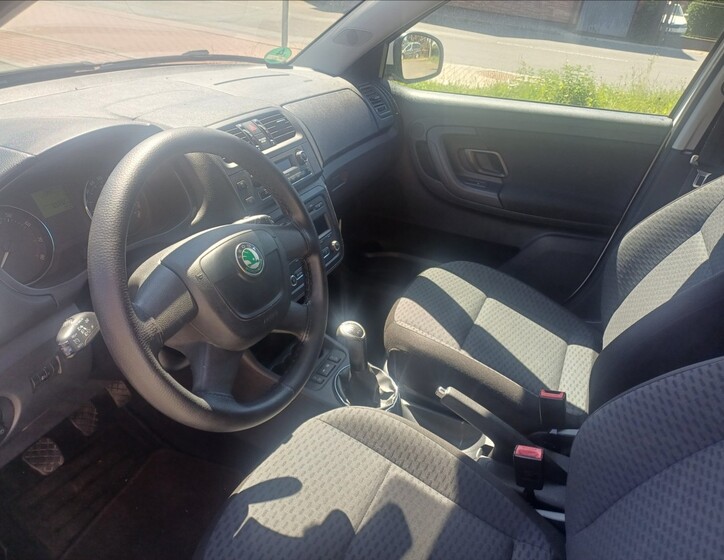 Škoda Fabia 12