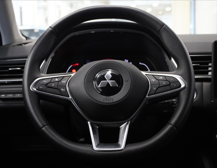 Mitsubishi ASX 9